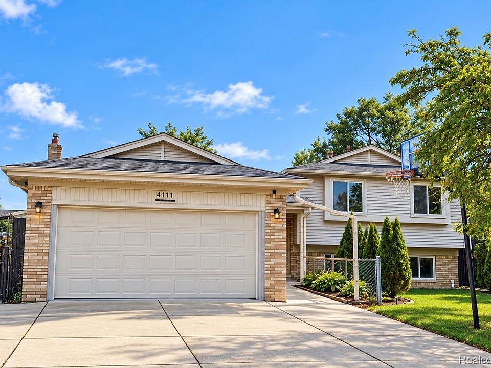 1st image of 4111 Rose Mary Dr