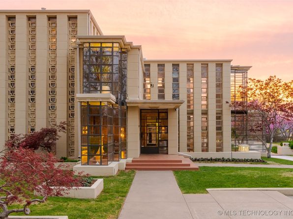 3704 S Birmingham Ave, Tulsa, OK 74105