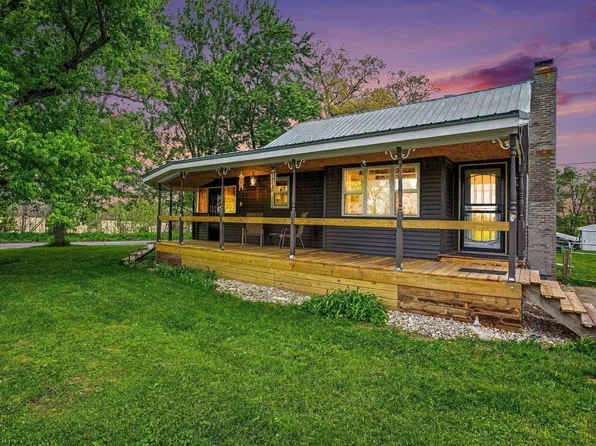 33227 Smith Trl, Walkerton, IN 46574