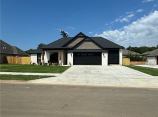 1123 Partridge Pl, Barling, AR 72923