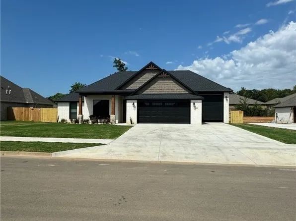 1123 Partridge Pl, Barling, AR 72923