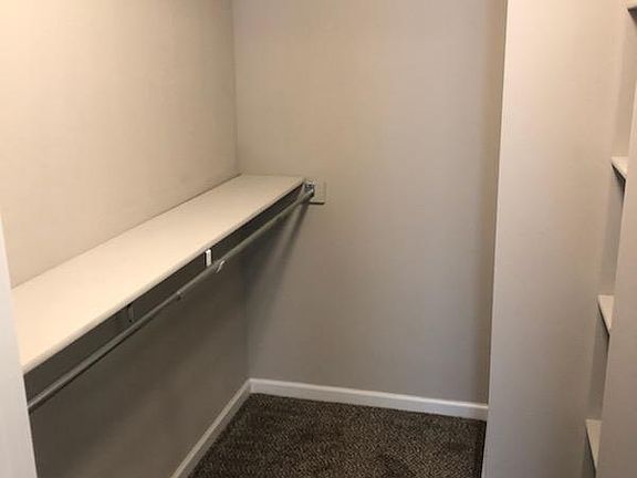 5th image of 5323 S 119th Plz APT 204