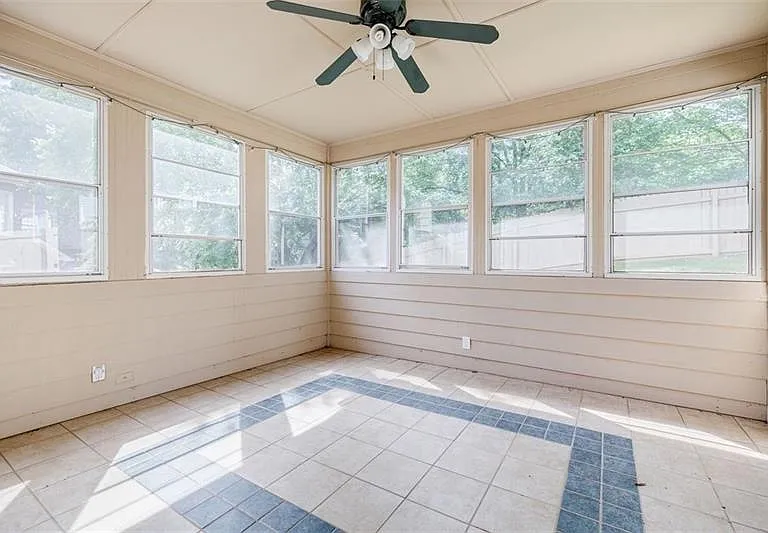 715 Ullswater Cv — Photo 11