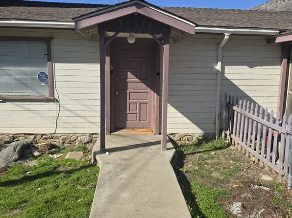 35376 Tule River Dr, Springville, CA 93265