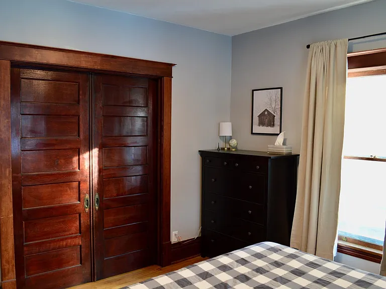 1427 Monroe St NE #1 — Photo 11
