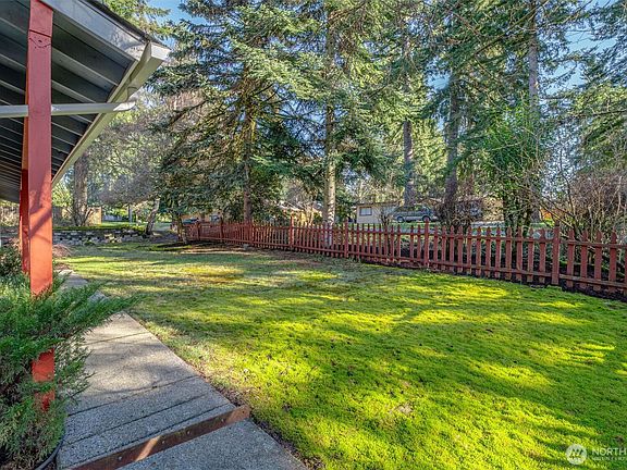 5th image of 13808 Cascadian Way