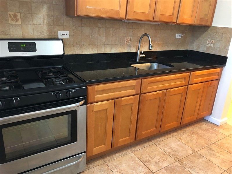 2nd image of 20202 46th Rd Fl 1ST