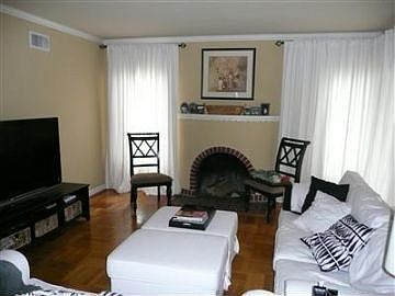4th image of 1270 Weller Way