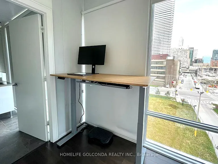 29 Queens Quay E #624 — Photo 10