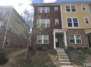 3001 Summerhouse Rd, Cary, NC 27519