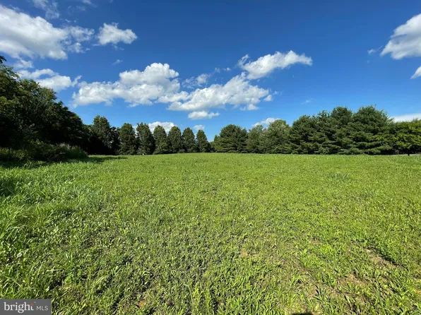 10612 Avonlea Hills Ct, Hagerstown, MD 21742