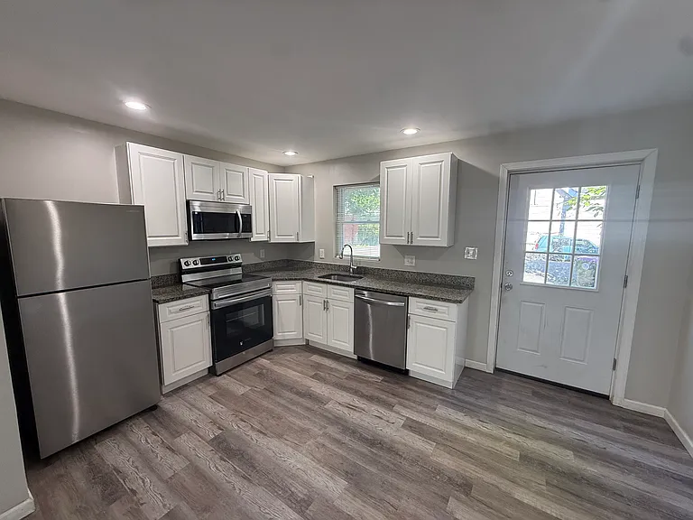 269 Elm St #269 — Photo 3