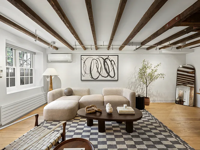 197 W Houston St #Townhouse 1 — Photo 5