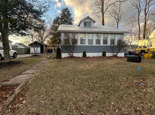 1643 Prospect St, Ewing, NJ 08638