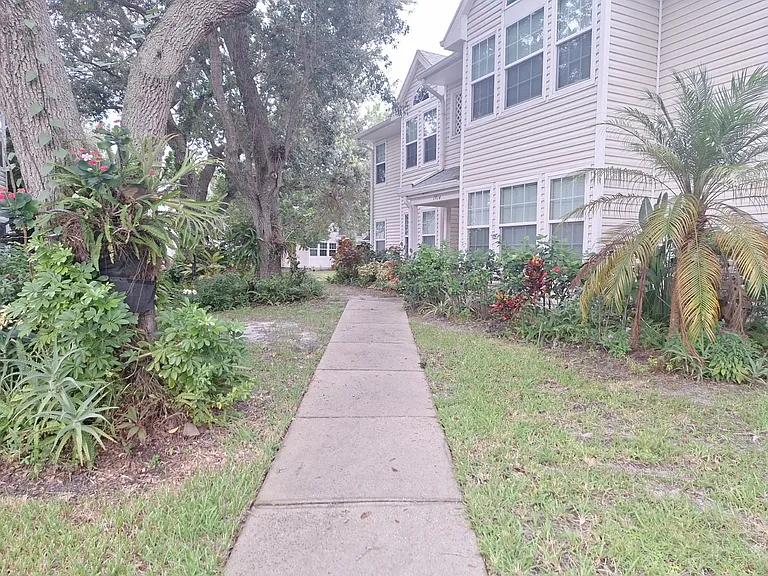 1914-4 Westminster Cir #13-4 — Photo 28