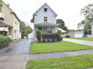 488 8th St, Struthers, OH 44471