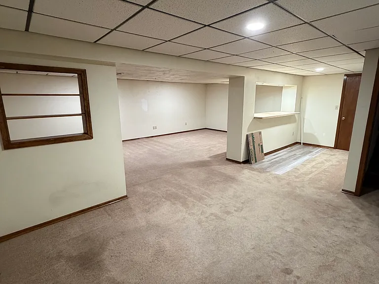 436 Slusser Ln — Photo 34