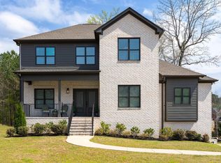 5687 Victoria Dr, Hueytown, AL