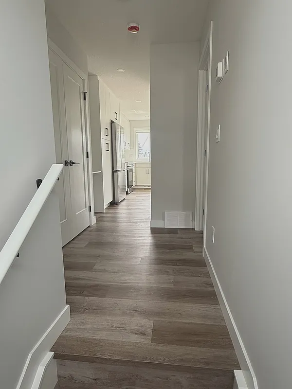 1 bed, 1.0 bath, $1,400 — Photo 4