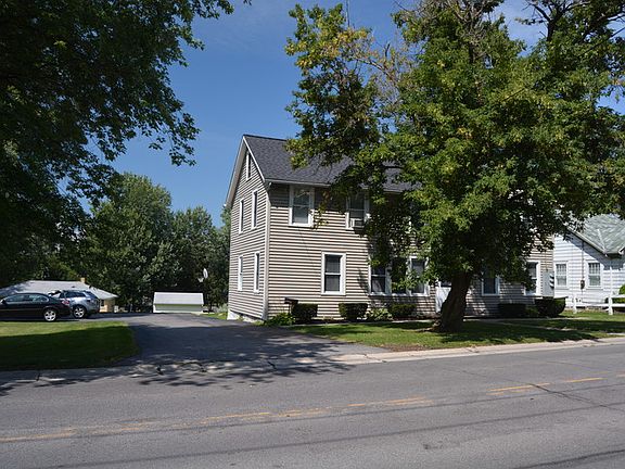 2nd image of 254 Main St #3