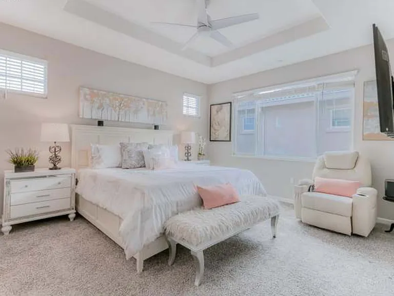 11 Belle Harbor Cir — Photo 17