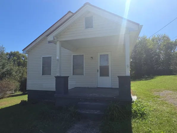 327 Hayes St, Woodbury, TN 37190