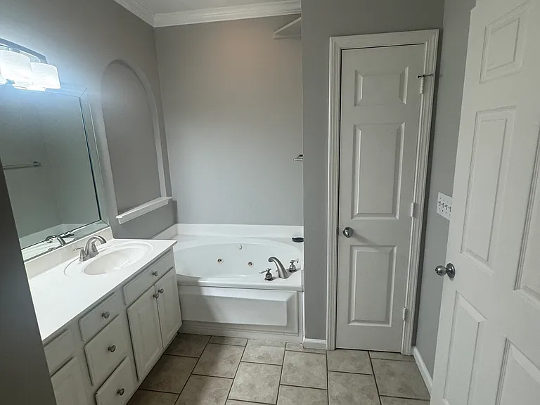 1601 Deer Valley Dr — Photo 37