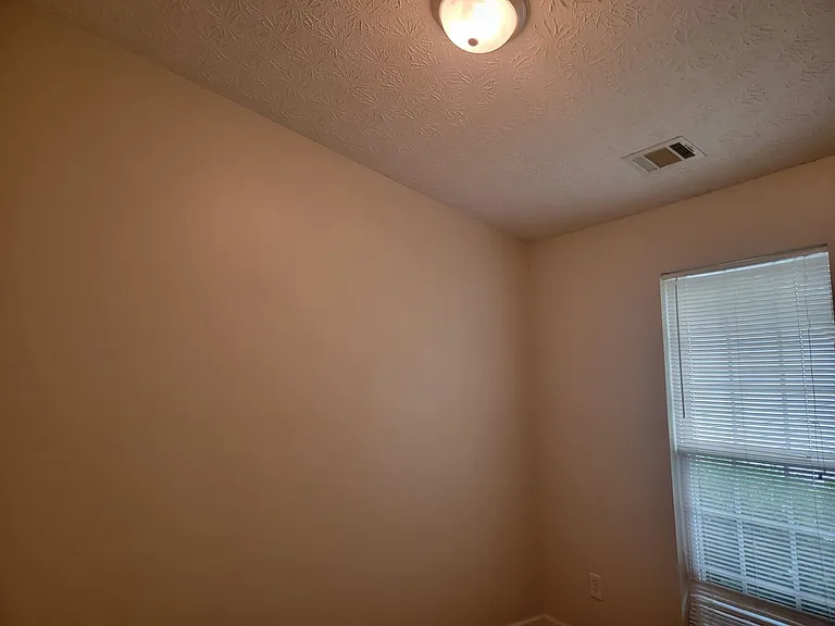 5530 Union Pointe Pl — Photo 9