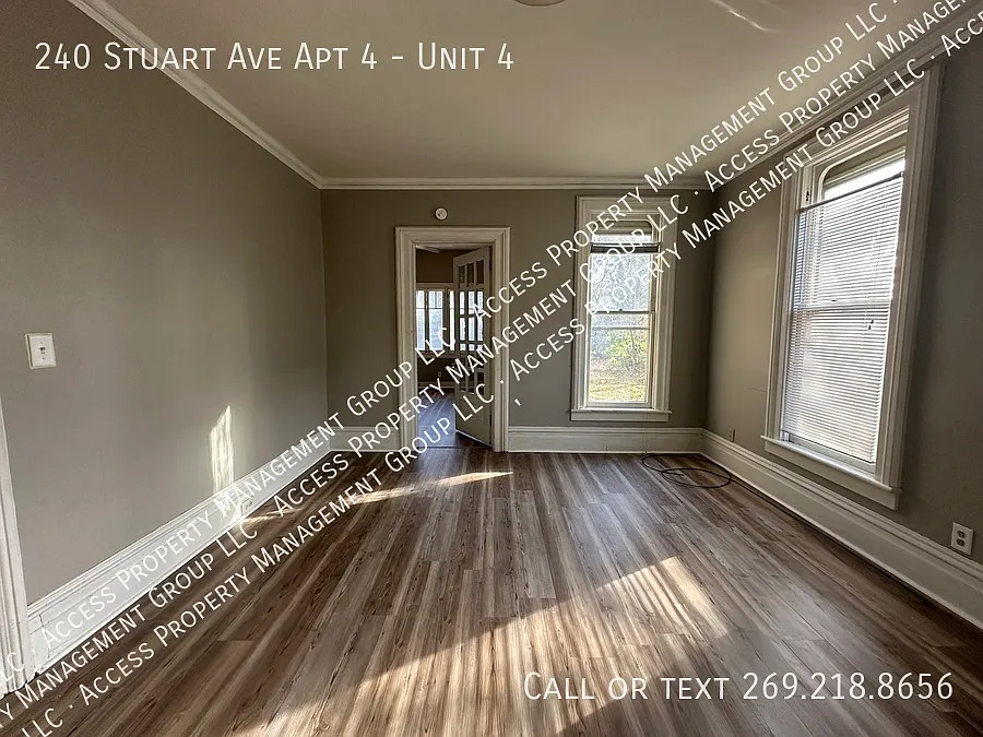 Clean, updated 1-bedroom apartment Stuart Ave, Kalamazoo! — Photo 4