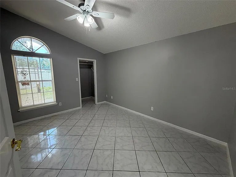 404 San Gabriel St — Photo 4