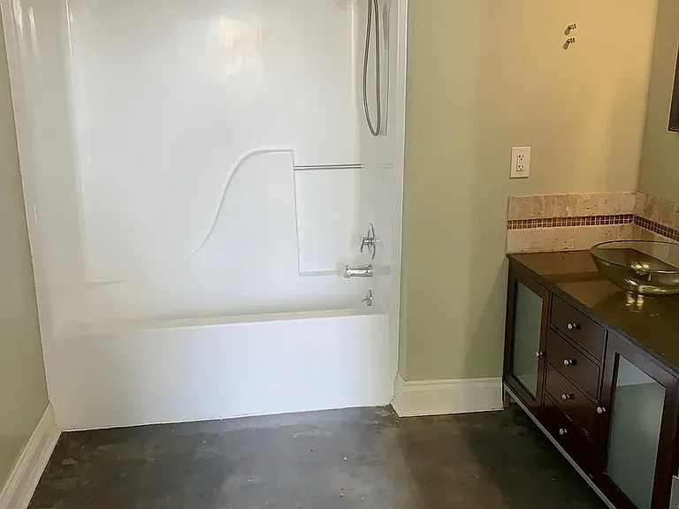 509 Delaware St #201 — Photo 13