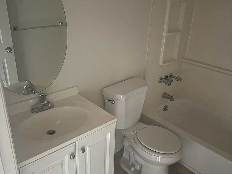 81 Shaker Heights Rd #125 — Photo 6