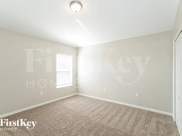 10108 Perthshire Cir — Photo 16