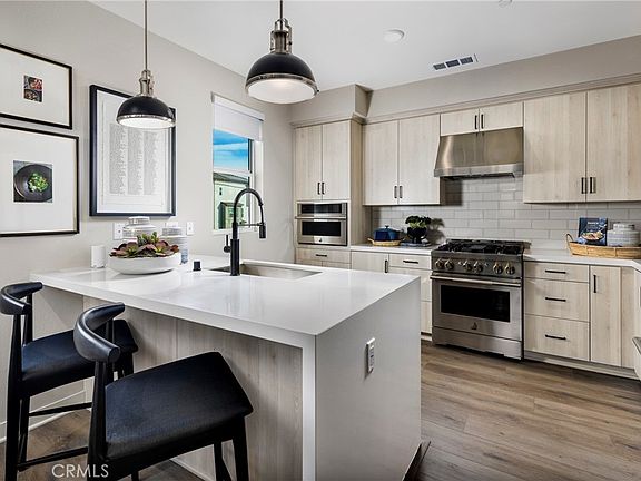 4th image of 2942 Lavender Pl