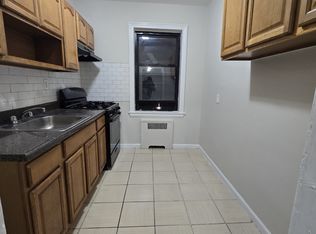 25-26 Van Velsor Pl #K4, Newark, NJ 07112