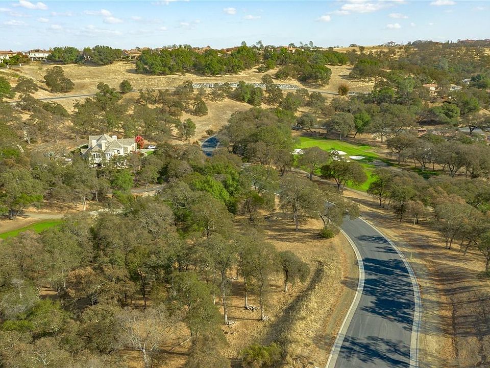 2nd image of 3511 Paseo Tranquilo