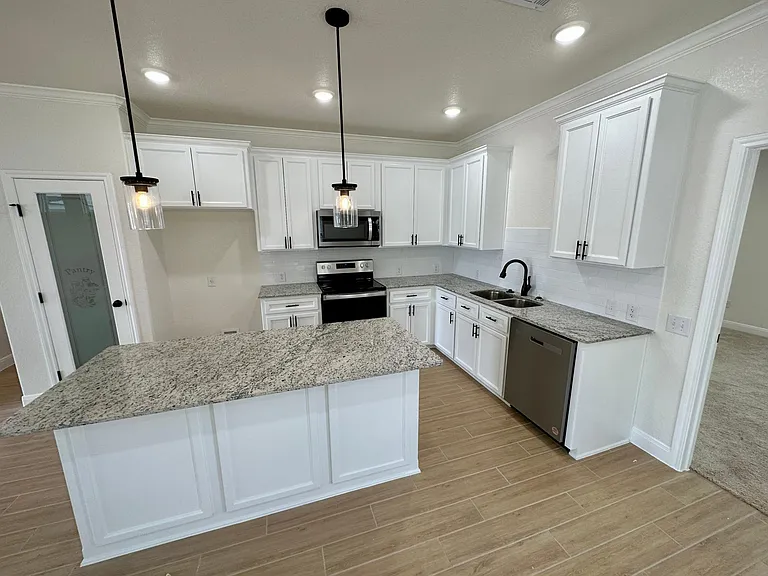 1607 Sideoats Ln — Photo 5