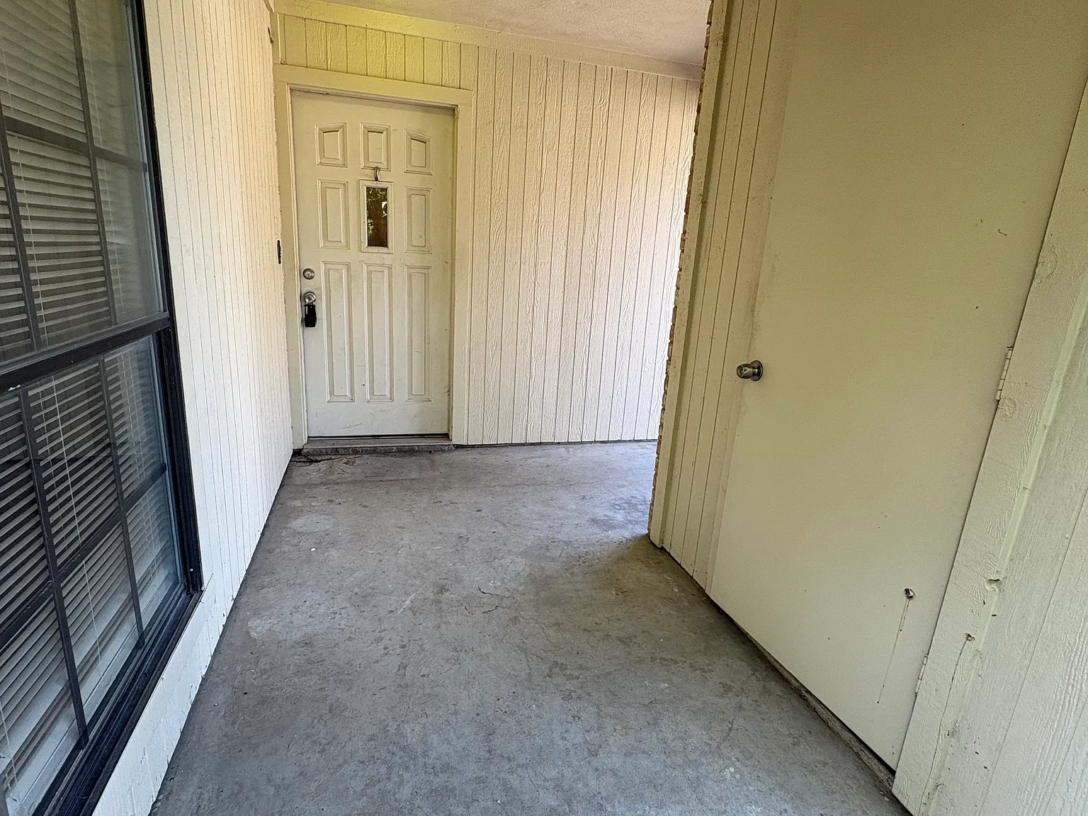 2 bed, 878 sqft, $1,395 — Photo 3