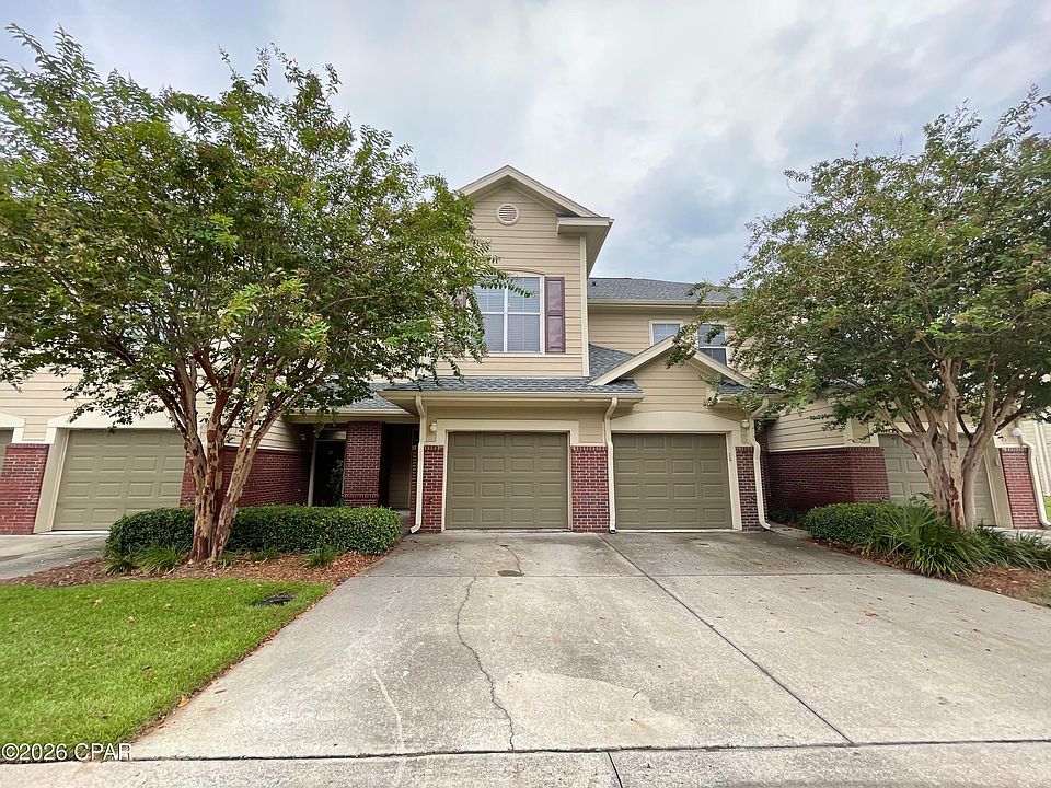 1st image of 806 Baldwin Rowe Cir