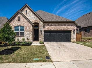 2705 Woodpoint Rd, Lewisville, TX 75067