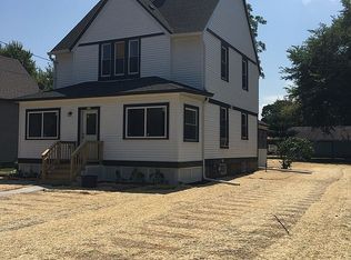 225 Howard St, Walworth, WI 53184