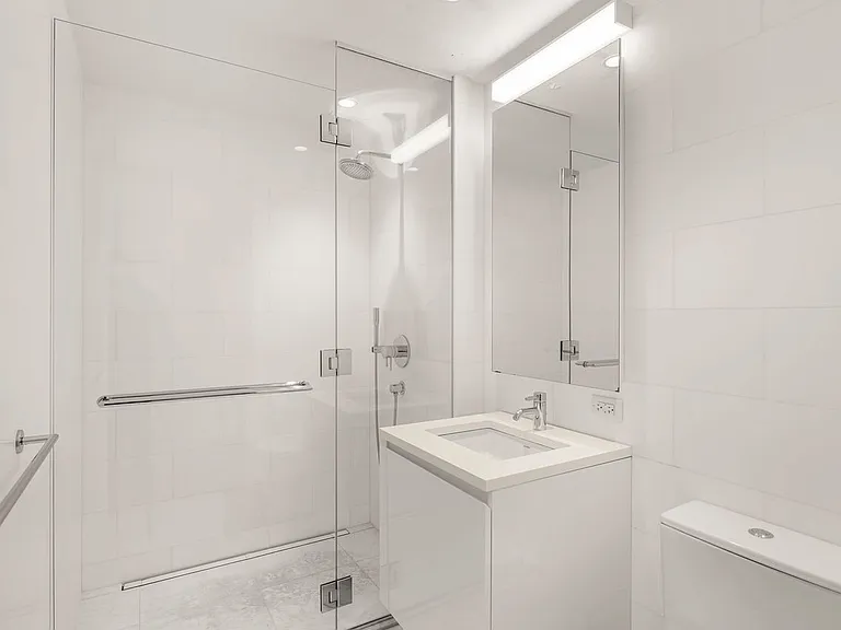 685 1st Ave #21-C — Photo 8