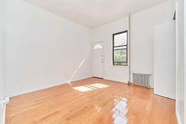 Rented by Living New York