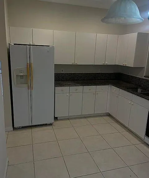 10895 Fillmore Dr — Photo 13