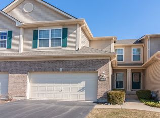 950 Oak Ridge Blvd, Elgin, IL 60120