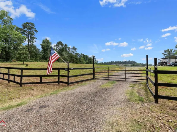 8610 Fm 449, Hallsville, TX 75650