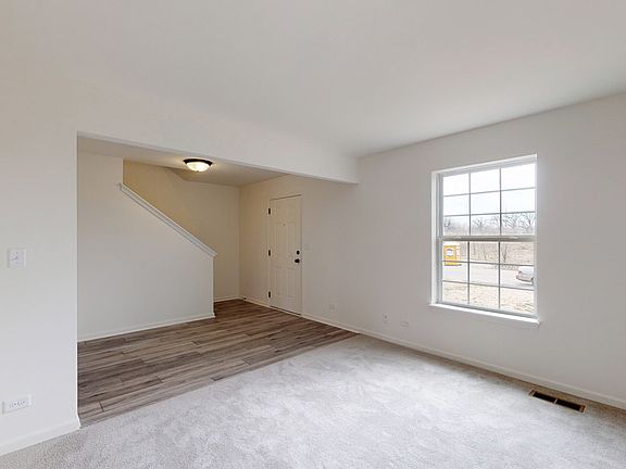 Fairfax - Flex Room and Foyer