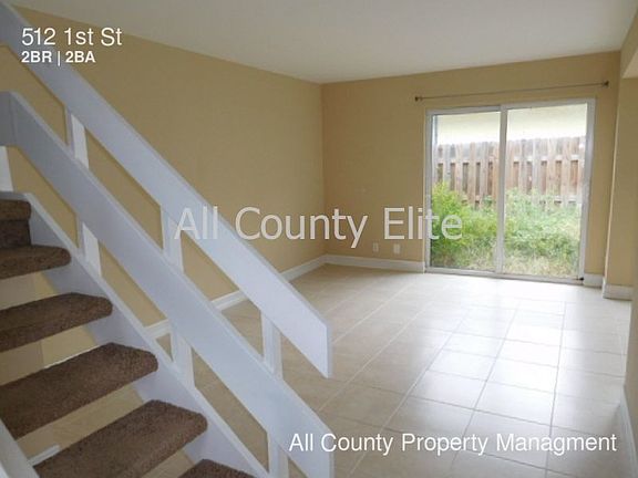 2nd image of 512 SE 1st St
