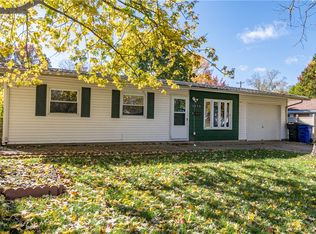 2273 W Ramsey Dr, Decatur, IL 62526