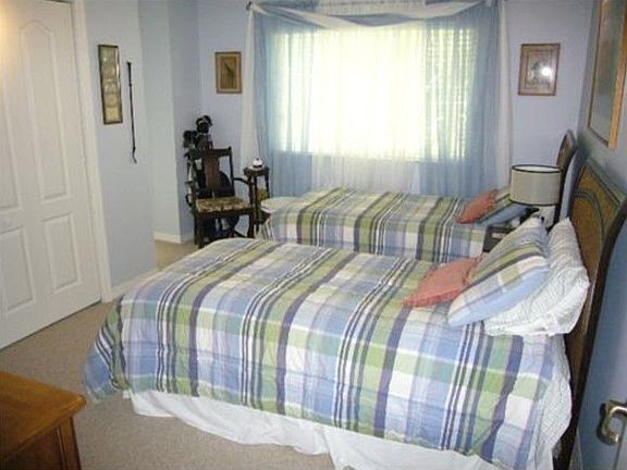 4th image of 3263 Gifford Ln
